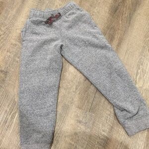 Cat & Jack Boy Fleeced Joggers XS
